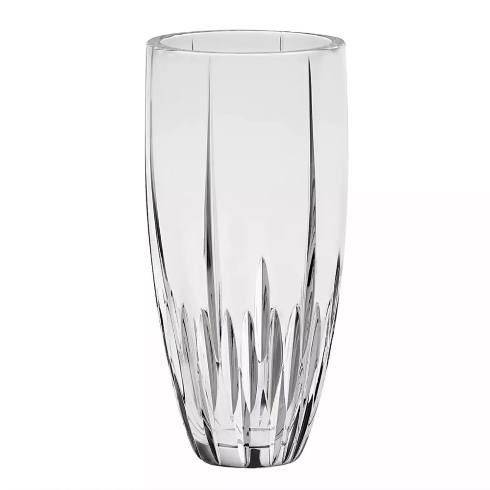 Wedgwood Vera Wang Duchesse Lead Crystal 9" Vase